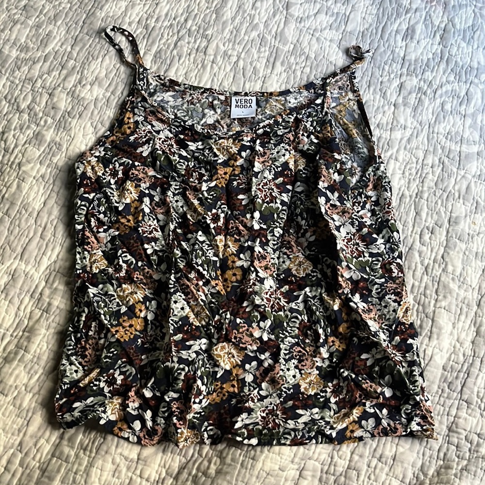 dark blue flower cami, womans Large